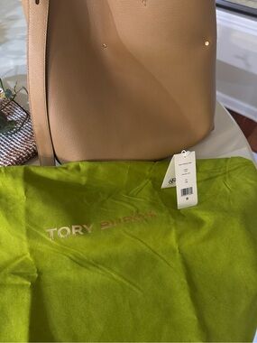 Tory Burch Camel/Tan Pebbled Leather Shoulder Bag